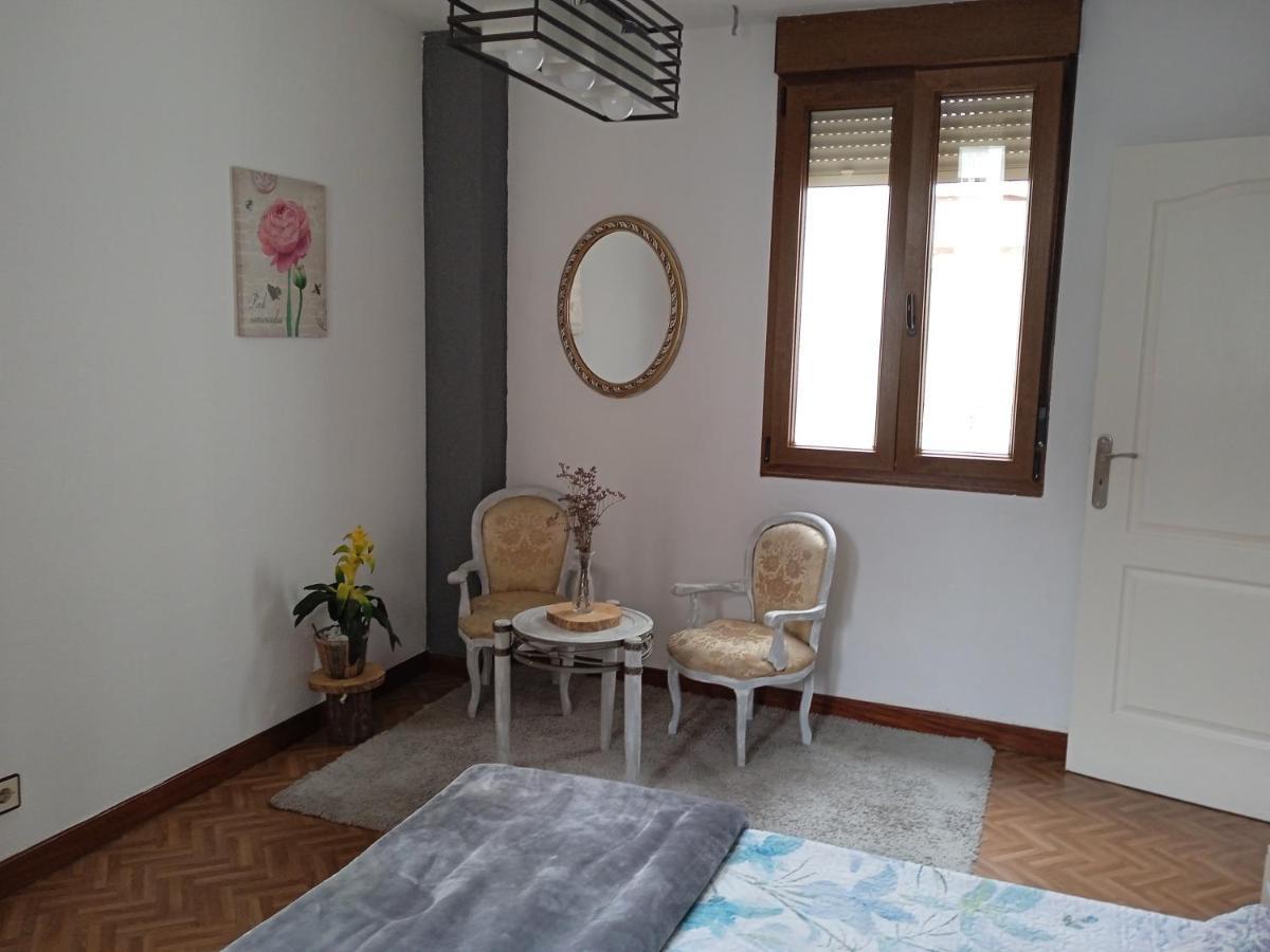 Estudio Acogedor Cercano Santander Y Proximo Al Aeropuerto Appartement Maliaño Buitenkant foto